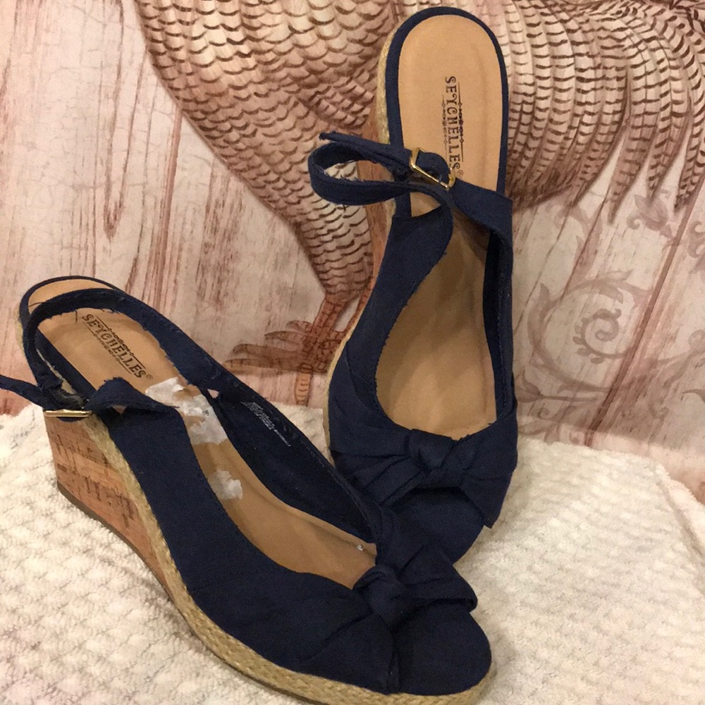 Women’s sandals